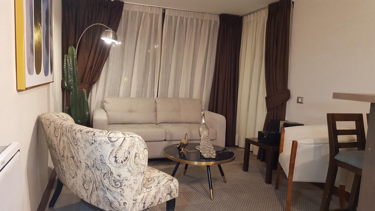 Mojens Suites Сантяго Екстериор снимка